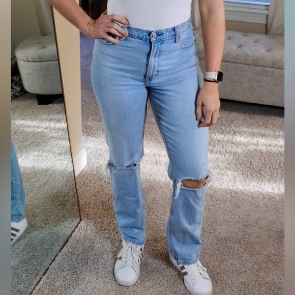 Abercrombie The 90s Straight Ultra High Rise Jeans | Distressed Jeans Size 29L - Picture 10 of 12